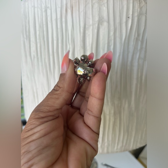 CHANEL Authentic Crystal Ring - Picture 5 of 5